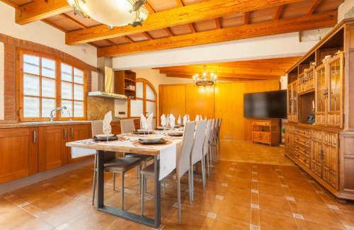 Rubi House | Cal Ramon con piscina
