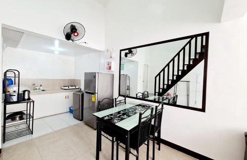 Calapan Apartment | Calapan City Guest House Transient in a Subdivision near Malls L41