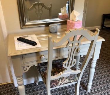 Jackfield House | Calcutts House