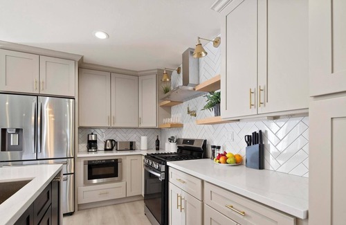 Gardena House | California Dream Home Close To Manhattan Beach and SO-FI