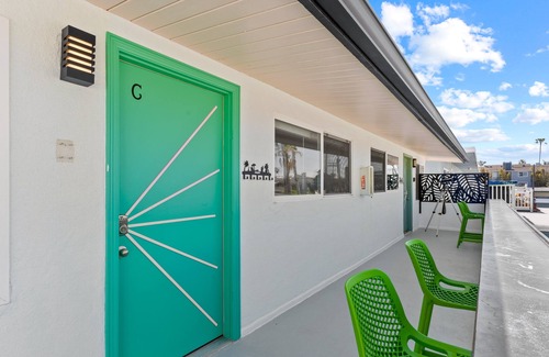 South Oceanside Condo | California Dreamin' - O'side Palms