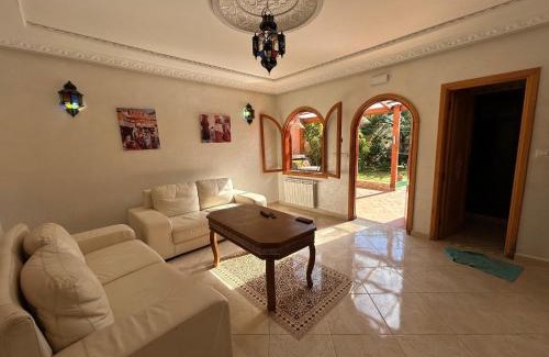 Ksar es Seghir House | Calm Beach House in Sidi Kankouch