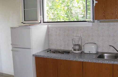 Kakovatos House | Calm located, amid an olive grove, close to the beach, wifi | holiday house Ilia