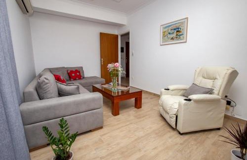 Lavrio Apartment | Calm Sea