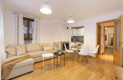 Panticosa Apartment | Calma by BeValle
