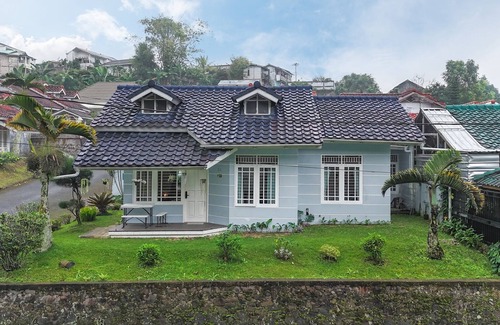 Cipanas Villa | Calma Villa at Cipanas Bogor
