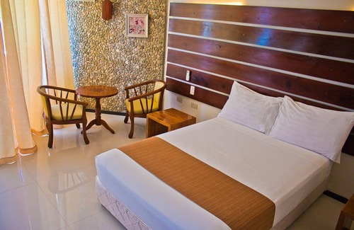 Marabut Hotel | Caluwayan Palm Island Resort