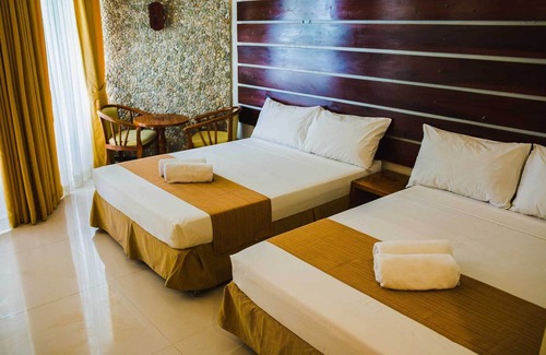 Marabut Hotel | Caluwayan Palm Island Resort