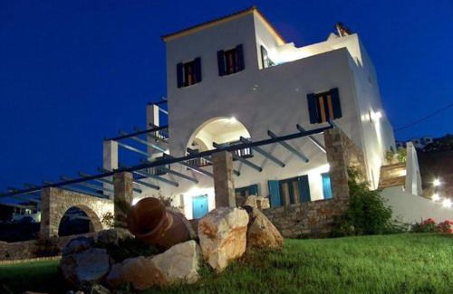 Agia Pelagia Hotel | Camarela Studios