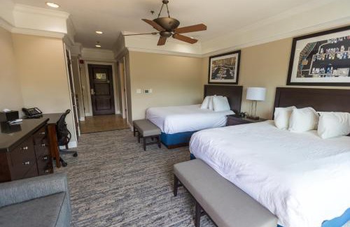 Lake Ozark Resort | Camden on the Lake Resort