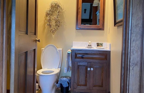 Flint Hill House | Camelot at Windsor Lodge, LLC