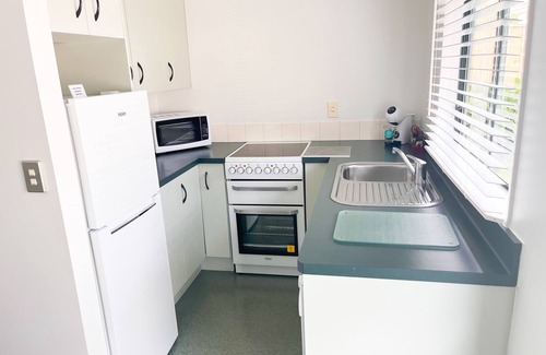 Palmerston North Hotel | Camelot Motor Lodge