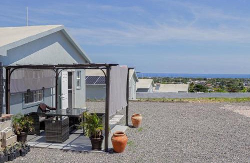Discovery Bay House | Camelot Paradise