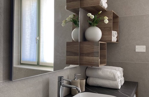 Pergine Valsugana House | Camera Matrimoniale con Bagno Privato Innesti Rooms&apartments