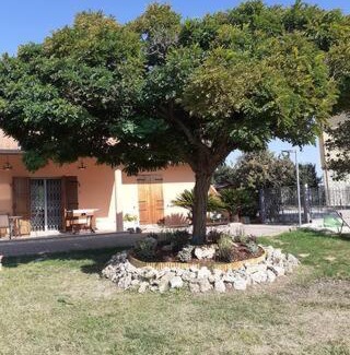 Perugia House | Camera privata in villa con ingresso indipendente e grande giardino