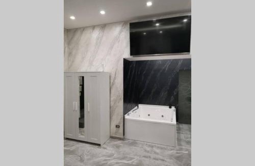 Fuorigrotta House | Camera relax Fuorigrotta