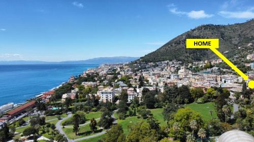 Nervi House | Camera sopra il parco a 2 passi dal mare