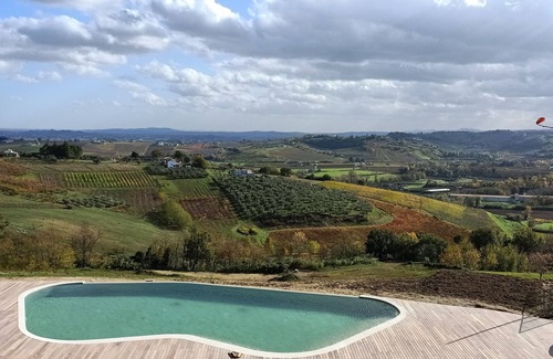 Longiano House | Camera Superior - Timo