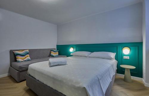 Camerano House | CAMERANOAPARTMENTS - Sopra la Piazza