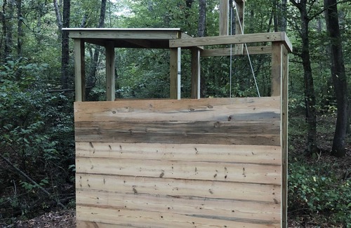 Ashland RV Rental | Camp Hidden Creek /Sleep where the shine was made!