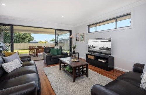 Central Mudgee House | 'Campanile House' The Ultimate Mudgee Adventure