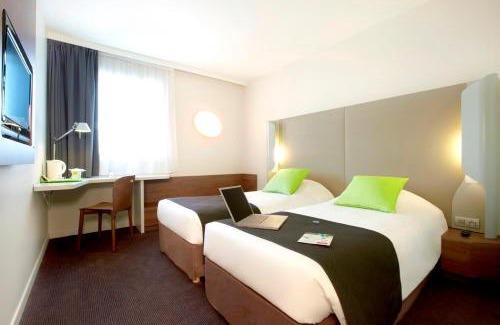 Sochaux Hotel | Campanile Montbéliard - Sochaux