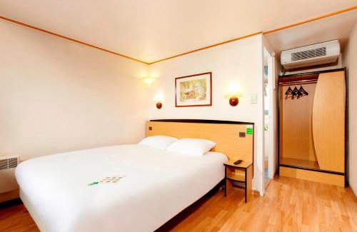 Saint-Victor Hotel | Campanile Montluçon ~ Saint-Victor