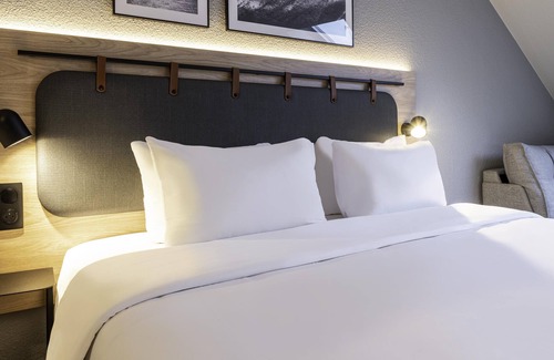 Aix-les-Bains Hotel | Campanile NATURE - Aix Les Bains