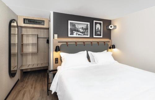 Saint-Francois d'Assise Hotel | Campanile NATURE - Besançon Ouest Chateaufarine