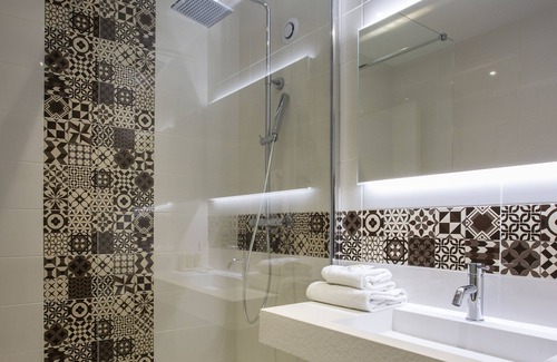 Barberey-Saint-Sulpice Hotel | Campanile Troyes Nord - Barberey