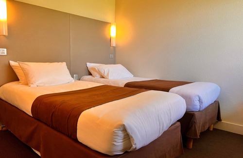 Bucheres Hotel | Campanile Troyes Sud - Buchères