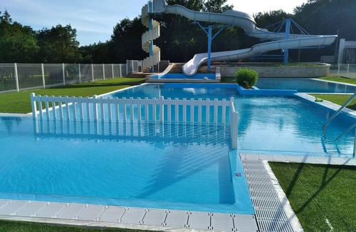 Saint-Mande-sur-Bredoire House | Camping le Lizot* - 3-room mobile home for 4/6 people