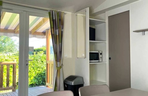 Angicourt House | Camping 2 étoiles - ccbabhg