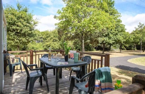 Montlouis-sur-Loire House | Camping 3 étoiles - ef00h0