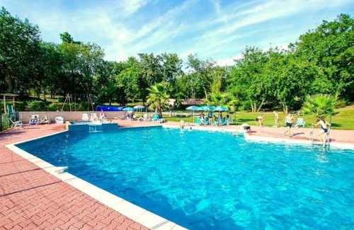 Douville House | Camping 3 étoiles - Piscine - ccafgff