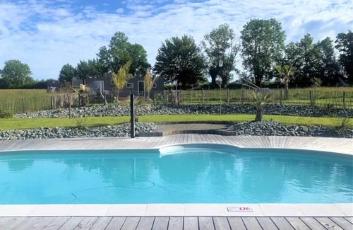 Verruyes House | Camping 3 étoiles - Piscine - ccbbeib