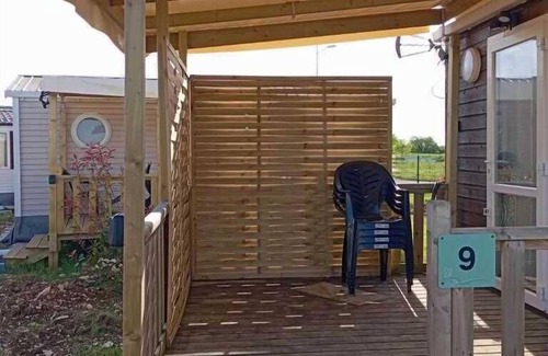 Deols House | Camping 3 étoiles - Piscine - ccaehgb