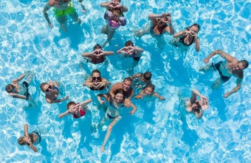 Saint-Pardoux House | Camping 4 étoiles - Piscine - eeiige