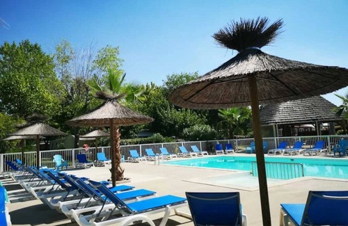 Lansargues House | Camping 4 étoiles - Piscine - ccbahdc