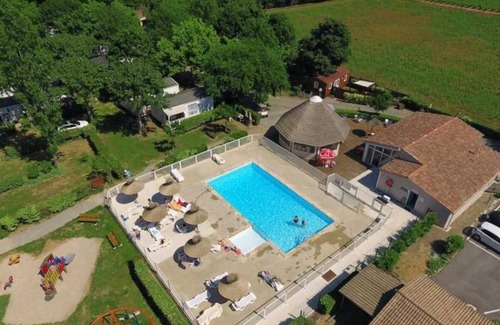 Lansargues House | Camping 4 étoiles - Piscine - ccbahdc