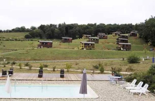 Estipouy House | Camping 4 étoiles - Piscine - eed0a0