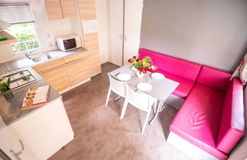 Aramits House | Camping 4 étoiles - Piscine - ccbbdhg