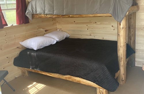 Priest River Apartment | Camping Cabin - The River Pig