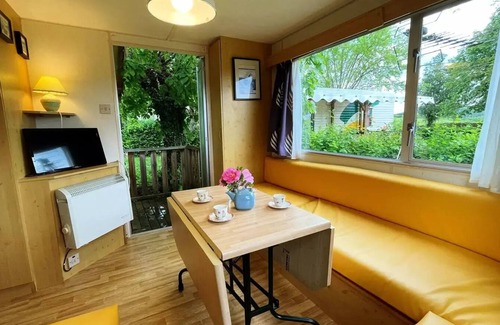 Saint-Bonnet-le-Chateau House | Camping de la Belle Etoile * - Mobile home Ontario 2 bedrooms Terrace 4 people