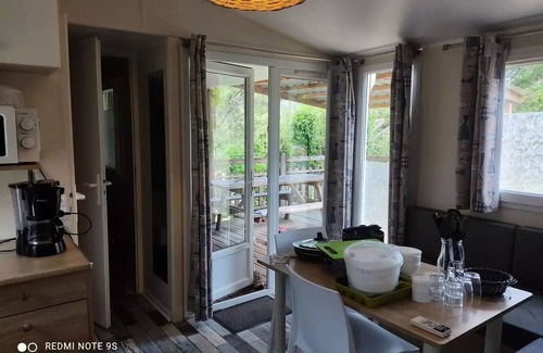 La Cassagne House | Camping de la Grande Prade * - Residence Mobile comfort Acacias with semi-covered terrace 12 m2 equipped with air conditioning 4 people