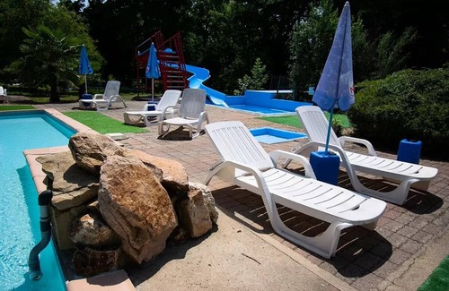 Saint-Honore-les-Bains Apartment | Camping des Bains * - Apartment n°3 - 2 bedrooms 2 to 4 people - 2 pers. included in the tariff
