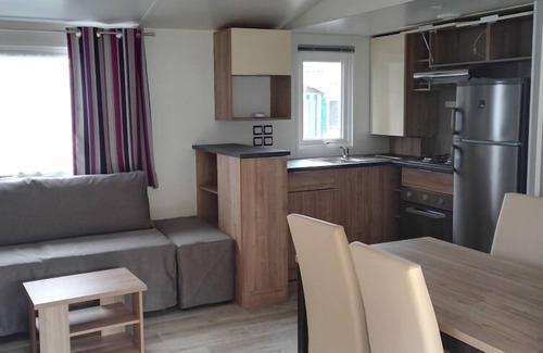 Saint-Michel-Chef-Chef RV Rental | Camping du Bord de Mer