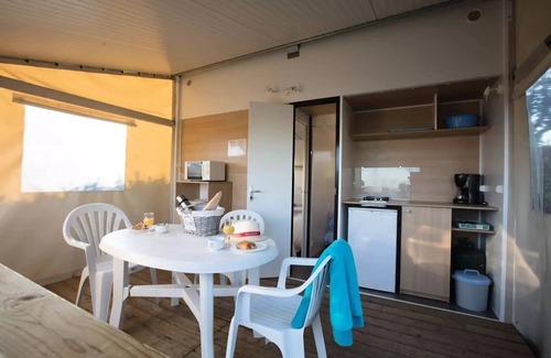 Fleurie House | Camping La Grappe Fleurie - 3-room canvas cottage for 5 people without sanitary facilities