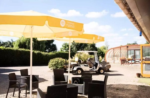 Target House | Camping maeva Escapades Domaine des Grandes Côtes * - Lodge des Bois 2 Rooms 2/4 People (2 adults + 2 children under 12 years old) Air-conditioned + Jacuzzi