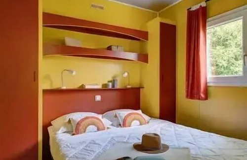 Privas Ski Chalet | Camping Sandaya Les Jardins De Privas **** - Chalet for 5 People